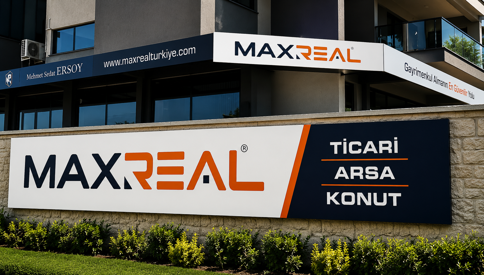 MaxReal Slider